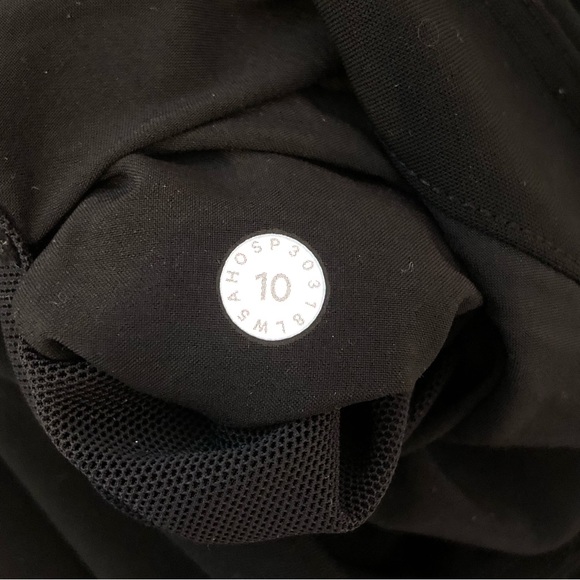 Lululemon On The Fly Pant 28” Black Size 10 Drawstring Pockets Style W5AHOS - Picture 10 of 10